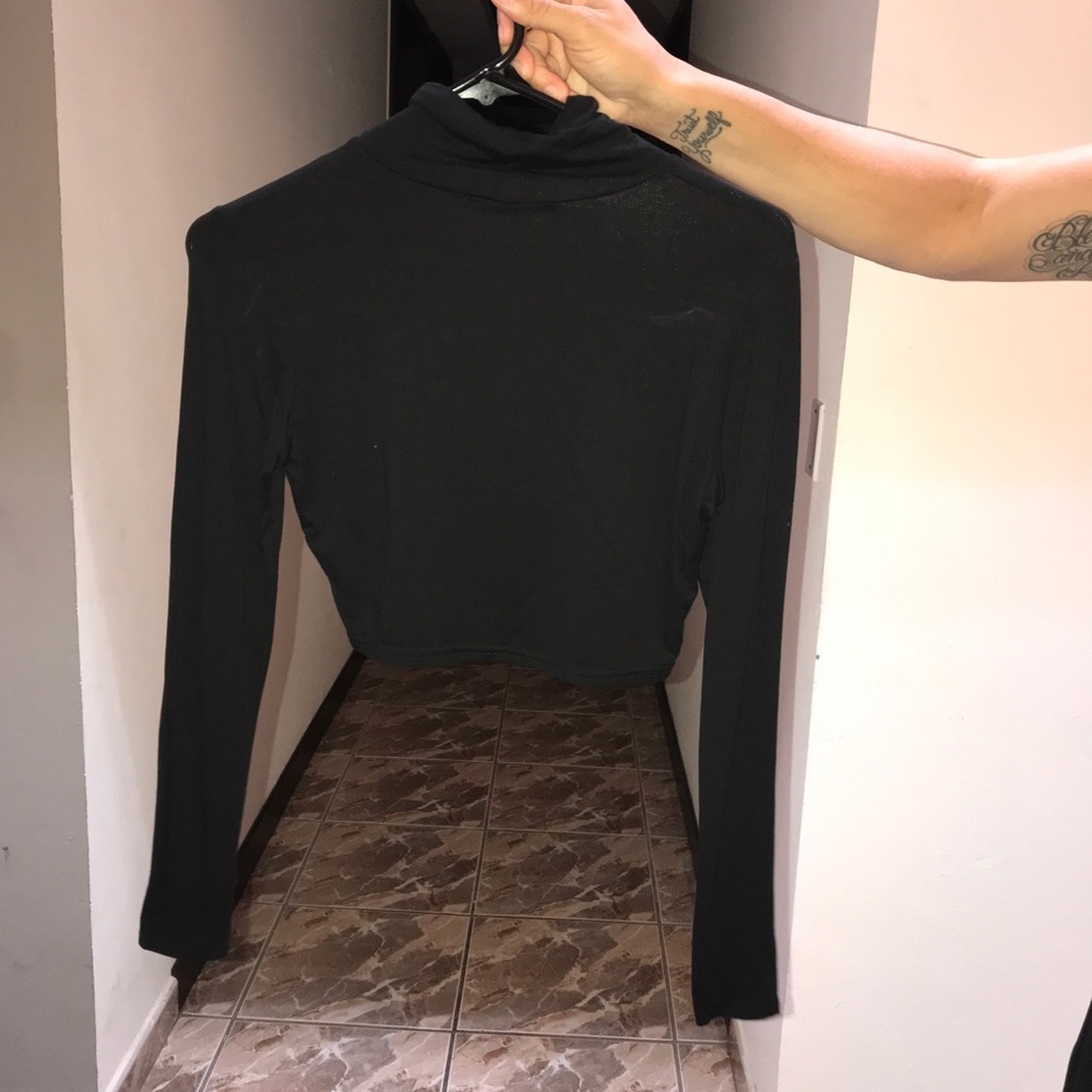 SOLD OUT. Roll Neck Long Sleeve Crop Top Black